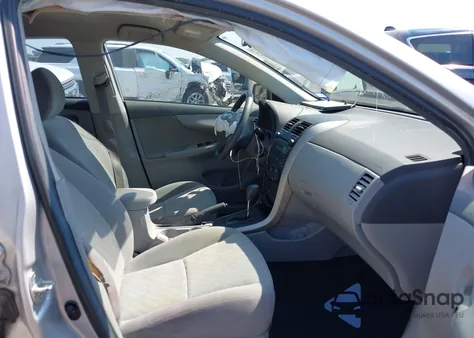 2009 Toyota Corolla Le z USA, uszkodzony, nr VIN 1NXBU40E29Z088180